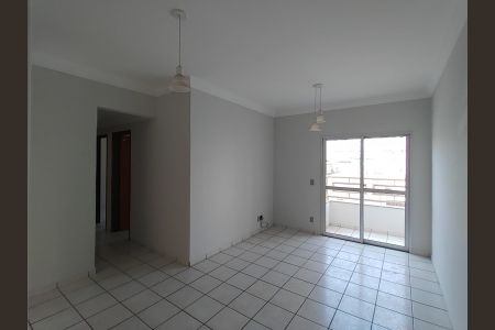 Sala de apartamento para alugar com 3 quartos, 82m² em Santa Mônica, Uberlândia