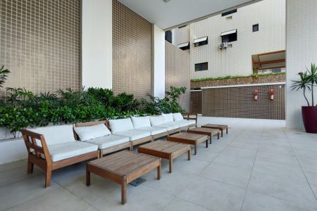 Apartamento para alugar com 69m², 2 quartos e 1 vagaHall de entrada 