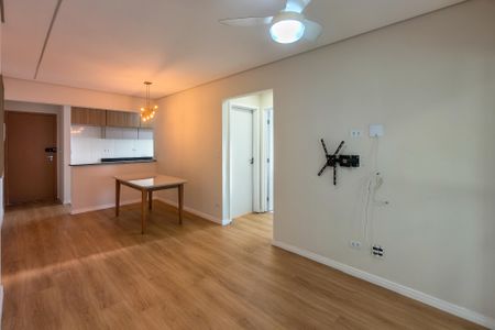 Apartamento para alugar com 69m², 2 quartos e 1 vagaSala