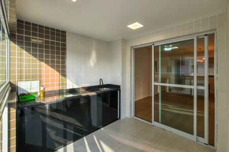 Apartamento para alugar com 69m², 2 quartos e 1 vagaSacada 