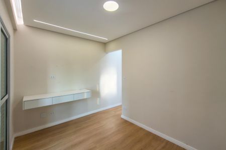 Apartamento para alugar com 69m², 2 quartos e 1 vagaSuite