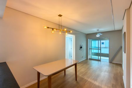 Sala de apartamento para alugar com 2 quartos, 69m² em Canto do Forte, Praia Grande