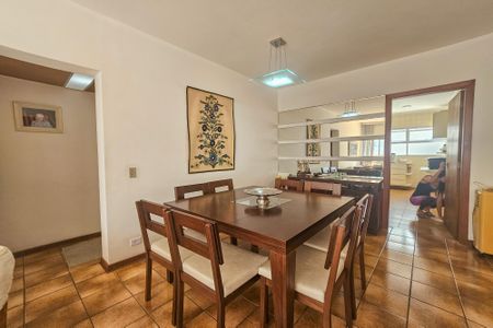 Apartamento para alugar com 106m², 3 quartos e 3 vagas