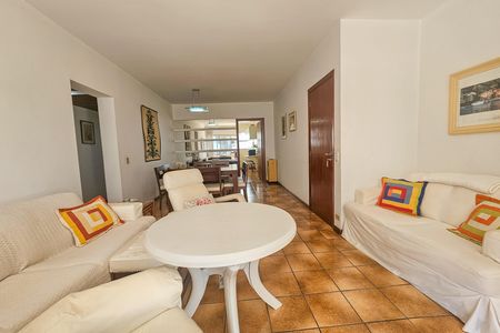 Apartamento para alugar com 106m², 3 quartos e 3 vagas