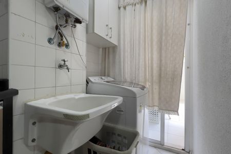 Apartamento à venda com 55m², 2 quartos e 1 vagaCozinha e Área de Serviço