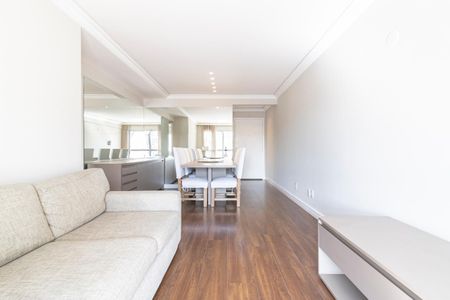 Sala de apartamento para alugar com 2 quartos, 76m² em Vila Olímpia, São Paulo