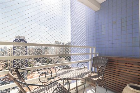 Varanda de apartamento para alugar com 2 quartos, 76m² em Vila Olímpia, São Paulo