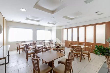 Apartamento para alugar com 76m², 2 quartos e 2 vagas Apartamento para alugar com 76m², 2 quartos e 2 vagasÁrea comum - Salão de festas
