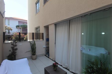 Apartamento para alugar com 114m², 2 quartos e 2 vagasÁrea Privativa