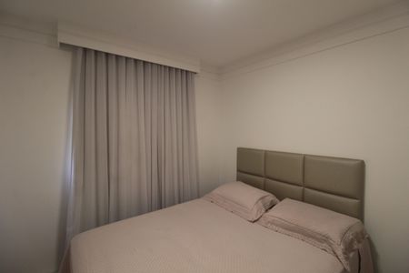 Apartamento para alugar com 114m², 2 quartos e 2 vagasQuarto