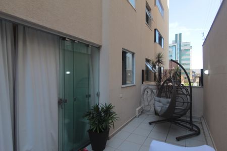 Apartamento para alugar com 114m², 2 quartos e 2 vagasÁrea Privativa