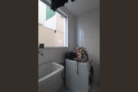 Apartamento para alugar com 114m², 2 quartos e 2 vagasCozinha e Área de Serviço