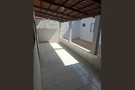Casa para alugar com 219m², 4 quartos e 2 vagasÁrea externa