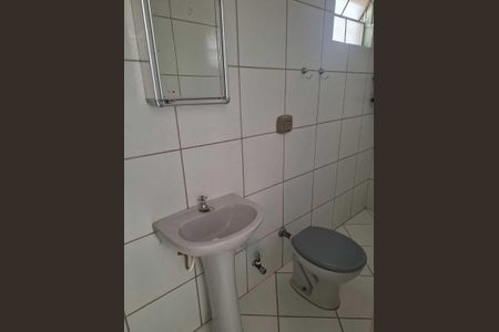 Casa para alugar com 219m², 4 quartos e 2 vagasBanheiro