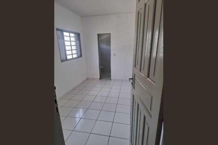 Quarto de casa para alugar com 4 quartos, 219m² em Conjunto Riviera, Goiânia