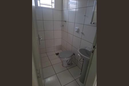 Casa para alugar com 219m², 4 quartos e 2 vagasBanheiro