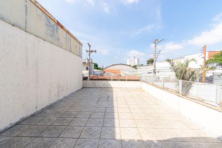 Casa para alugar com 0 quarto, 200m² em Vila Nova York, São Paulo