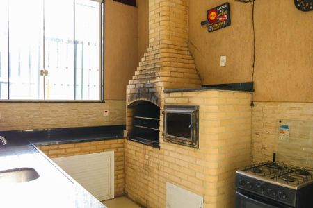 Apartamento à venda com 90m², 2 quartos e 1 vagaÁrea comum - Churrasqueira
