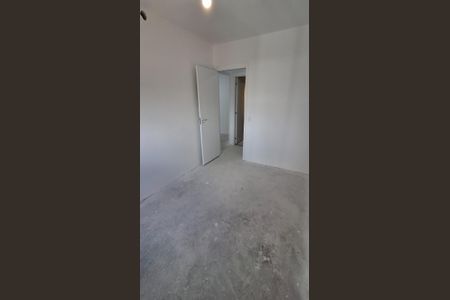 Quarto de apartamento à venda com 2 quartos, 56m² em Presidente Altino, Osasco