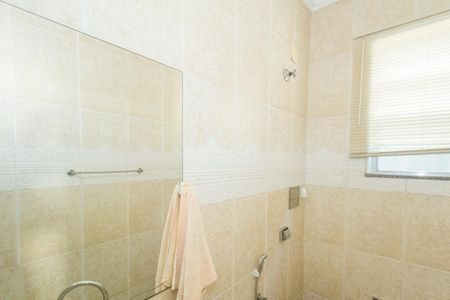 Casa à venda com 158m², 3 quartos e 2 vagasBanheiro 1