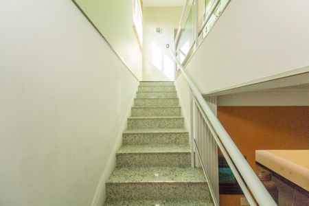 Casa à venda com 158m², 3 quartos e 2 vagasHall