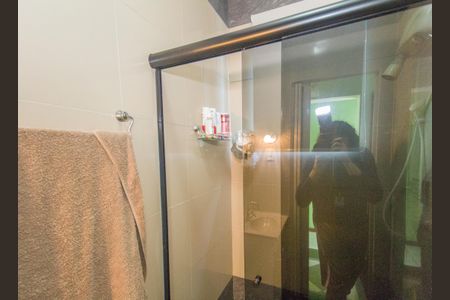 Casa à venda com 158m², 3 quartos e 2 vagasBanheiro 2