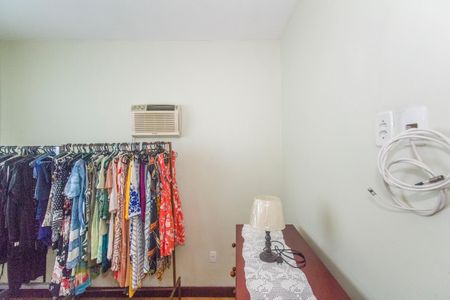 Casa à venda com 158m², 3 quartos e 2 vagasQuarto 1