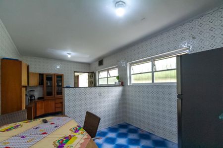 Casa à venda com 151m², 3 quartos e 2 vagasCozinha
