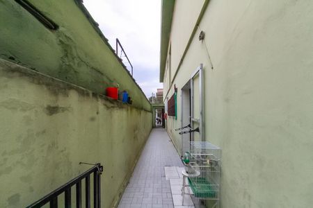 Casa à venda com 151m², 3 quartos e 2 vagasCorredor Lateral