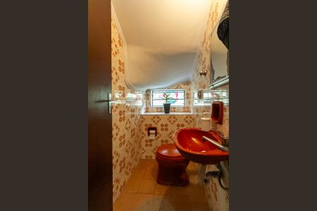 Casa à venda com 151m², 3 quartos e 2 vagasLavabo