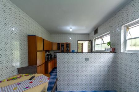 Casa à venda com 151m², 3 quartos e 2 vagasCozinha