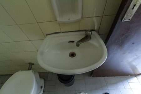 Casa à venda com 151m², 3 quartos e 2 vagasBanheiro de serviço