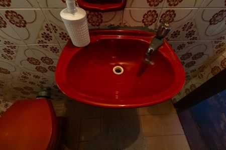 Casa à venda com 151m², 3 quartos e 2 vagasLavabo