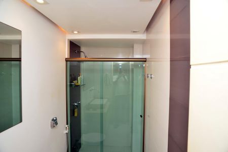 Apartamento à venda com 156m², 4 quartos e 2 vagasBanheiro Social