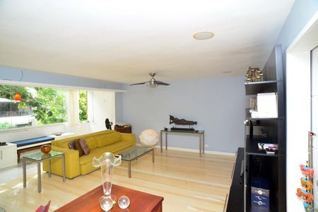 Sala de apartamento à venda com 4 quartos, 156m² em Barra da Tijuca, Rio de Janeiro