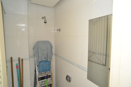 Apartamento à venda com 156m², 4 quartos e 2 vagasBanheiro de Serviço