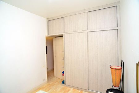 Apartamento à venda com 156m², 4 quartos e 2 vagasQuarto 3