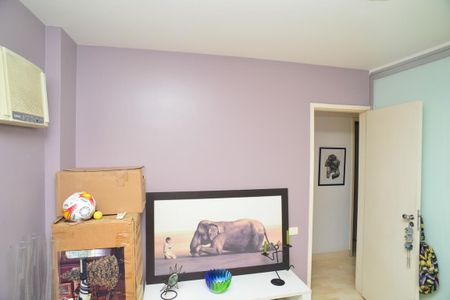 Apartamento à venda com 156m², 4 quartos e 2 vagasQuarto 2