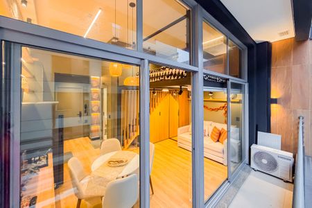 Studio à venda com 42m², 1 quarto e sem vaga Studio à venda com 42m², 1 quarto e sem vagaVaranda