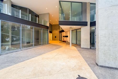 Studio à venda com 42m², 1 quarto e sem vaga Studio à venda com 42m², 1 quarto e sem vagaEntrada