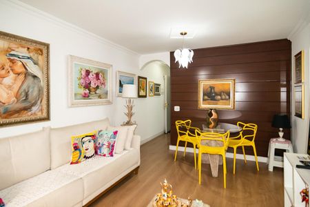 Apartamento à venda com 70m², 2 quartos e sem vaga