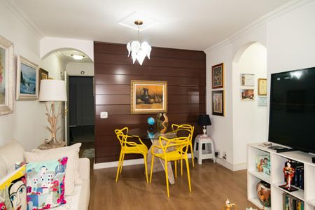 Apartamento à venda com 70m², 2 quartos e sem vaga