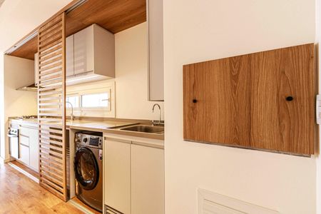 Apartamento para alugar com 111m², 2 quartos e 1 vagaÁrea de Serviço