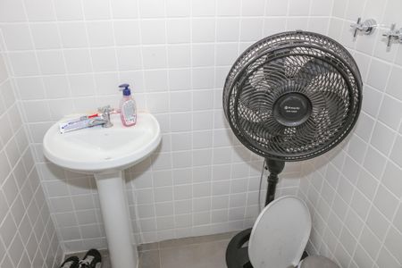 Apartamento para alugar com 167m², 2 quartos e 3 vagas Apartamento para alugar com 167m², 2 quartos e 3 vagasBanheiro de serviço