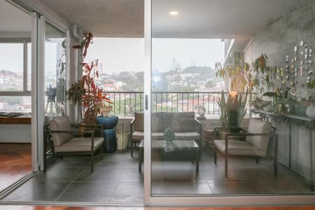 Sacada de apartamento para alugar com 2 quartos, 167m² em Alto da Lapa, São Paulo