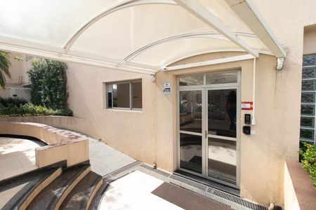 Apartamento à venda com 74m², 3 quartos e 2 vagasEntrada