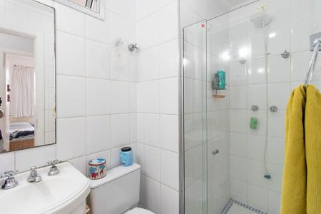 Apartamento à venda com 74m², 3 quartos e 2 vagasBanheiro Social