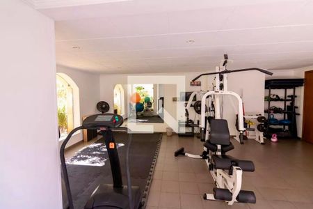 Apartamento à venda com 320m², 4 quartos e 4 vagasAcademia