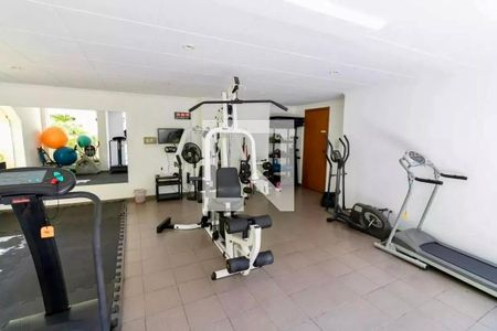 Apartamento à venda com 320m², 4 quartos e 4 vagasAcademia