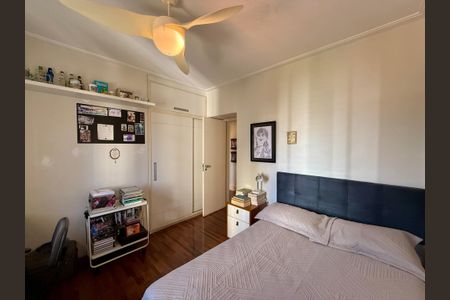 Apartamento à venda com 320m², 4 quartos e 4 vagasQuarto 3